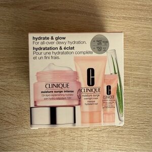 Clinique Hydrate & Glow Skincare Set brand new travel size